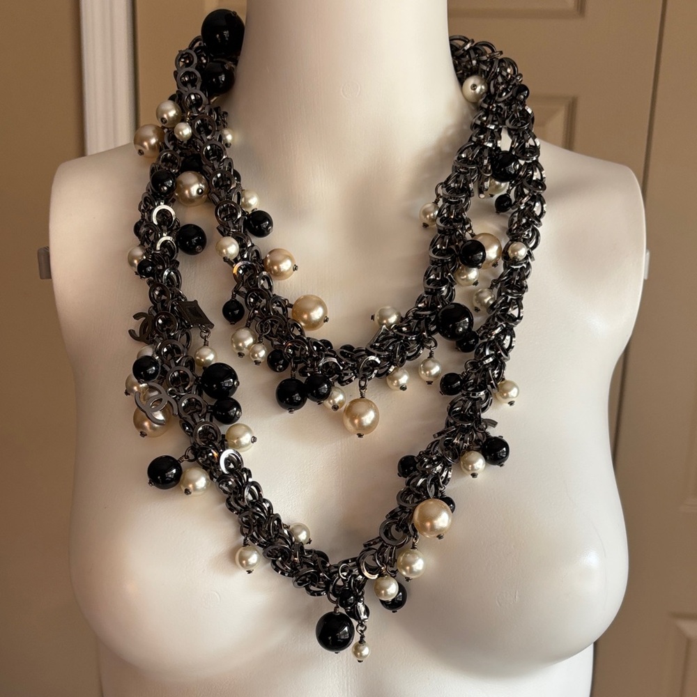 Vintage 2003 CHANEL chain link necklace